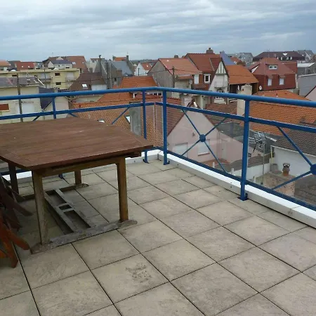 Magnifique Face Avec 2 Balcons, Terrasse Et Ascenseur - Fr-1-672-4 公寓 *